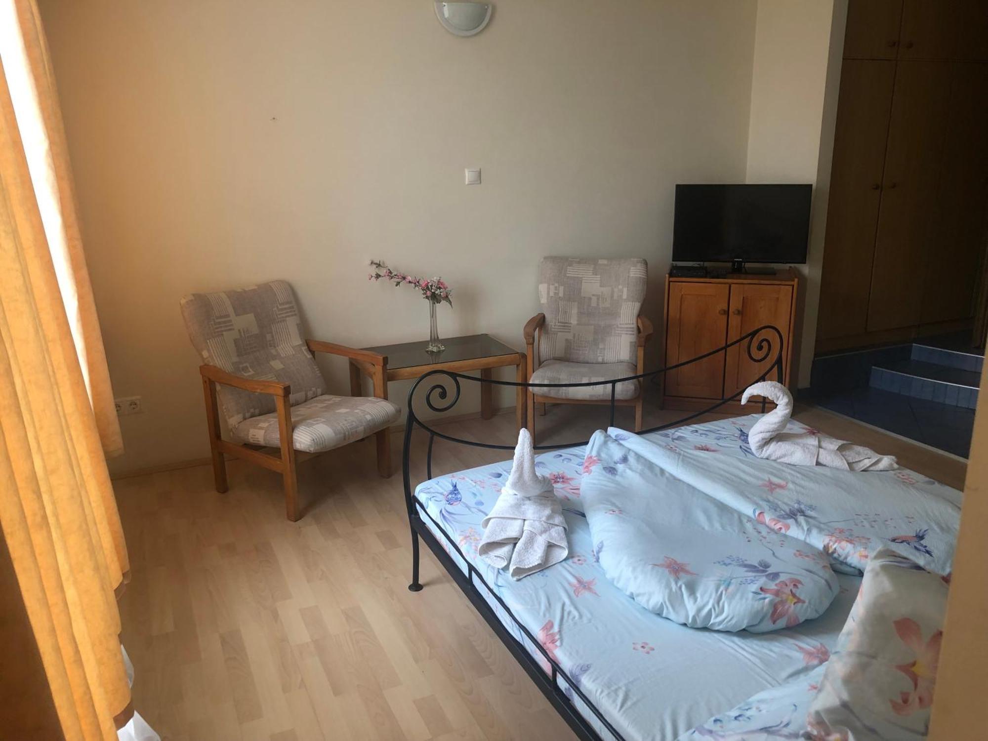 City Hotel Siofok Hotel 3*